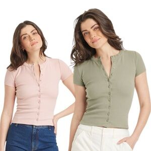 Bundle of 2 Short Sleeve Button Up Tops Pink & Sage XL Crew Neck Ribbed